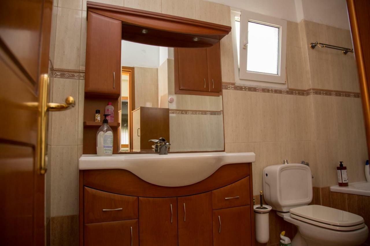 סרס Veta'S Spacious Central Apartment מראה חיצוני תמונה